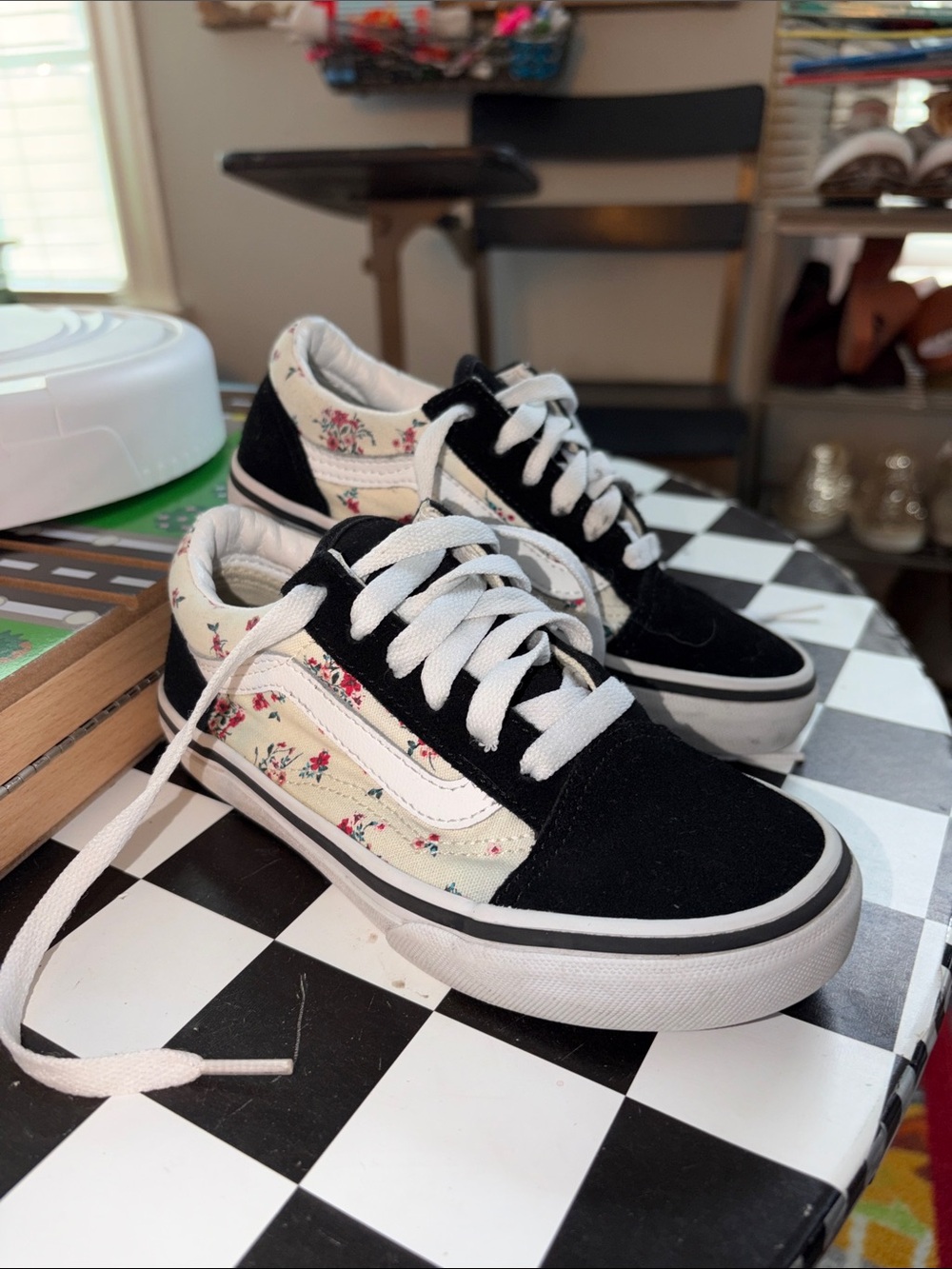 Girls’ Vans Old Skool 'Ditsy Floral - White'